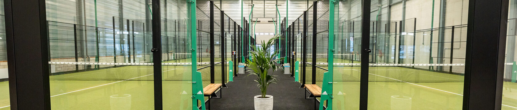 Indoor padelbaan - Padelcentrum Bol Edam